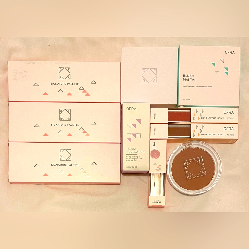OFRA Signature Makeup 10 piece Bundle Set